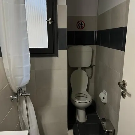 Apartment Above Near The Airport Artemida (Attica)